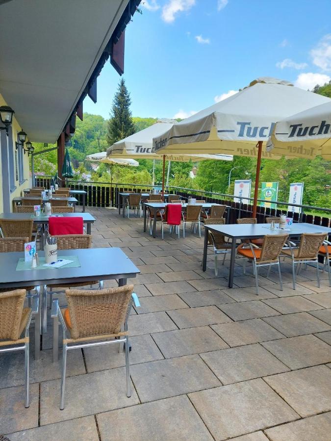 Hotel Landgasthof Frankenstern Goessweinstein Bagian luar foto