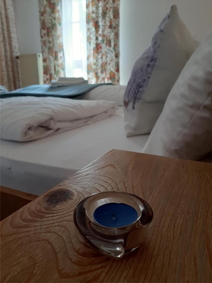 Hotel Landgasthof Frankenstern Goessweinstein Bagian luar foto