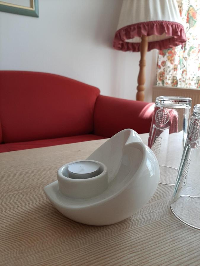 Hotel Landgasthof Frankenstern Goessweinstein Bagian luar foto