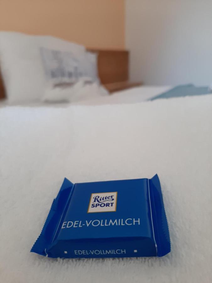 Hotel Landgasthof Frankenstern Goessweinstein Bagian luar foto