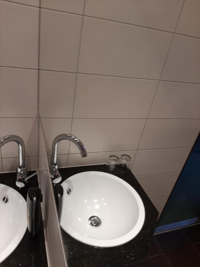 Hotel Landgasthof Frankenstern Goessweinstein Bagian luar foto